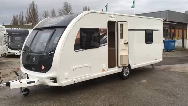 英国进口拖挂房车英国斯威夫特房车天津港房车郭志