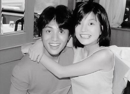 陈坤晒儿子近照,耳钉墨镜潮范十足,却没人知道他长得像谁_陈尊佑