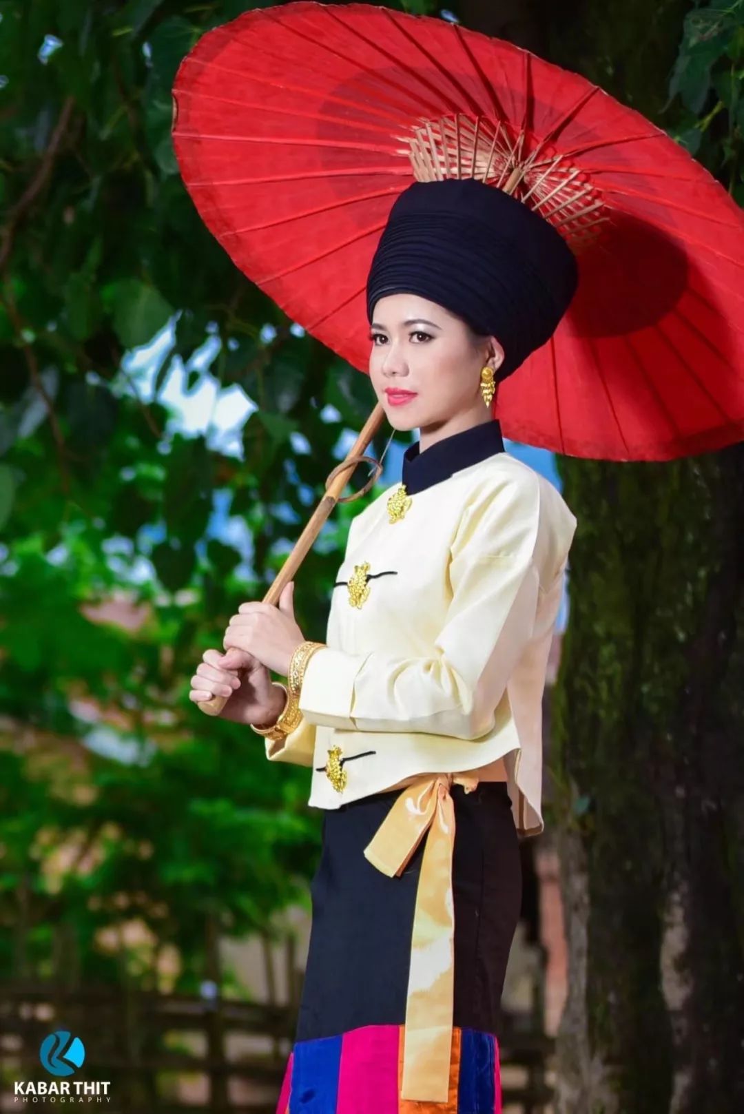 景栋人宣传版保山德宏掸邦北端傣族服装