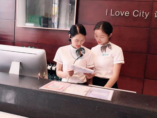 酒店十二时辰 | 你没见过的东呈酒店另一面_客人