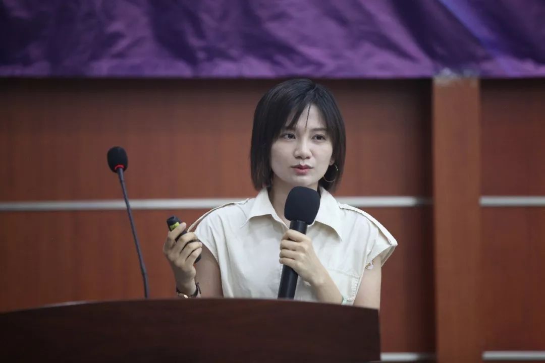 广州美术学院教师团莅临展会深入互动校展合作迎来新里程