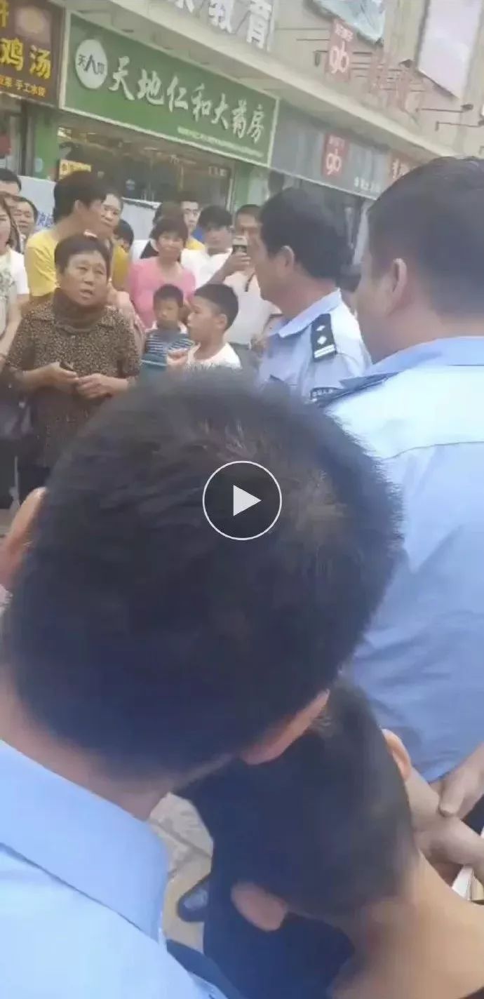 近日朋友圈再现偷小孩事件?太和警方迅速抵达现场