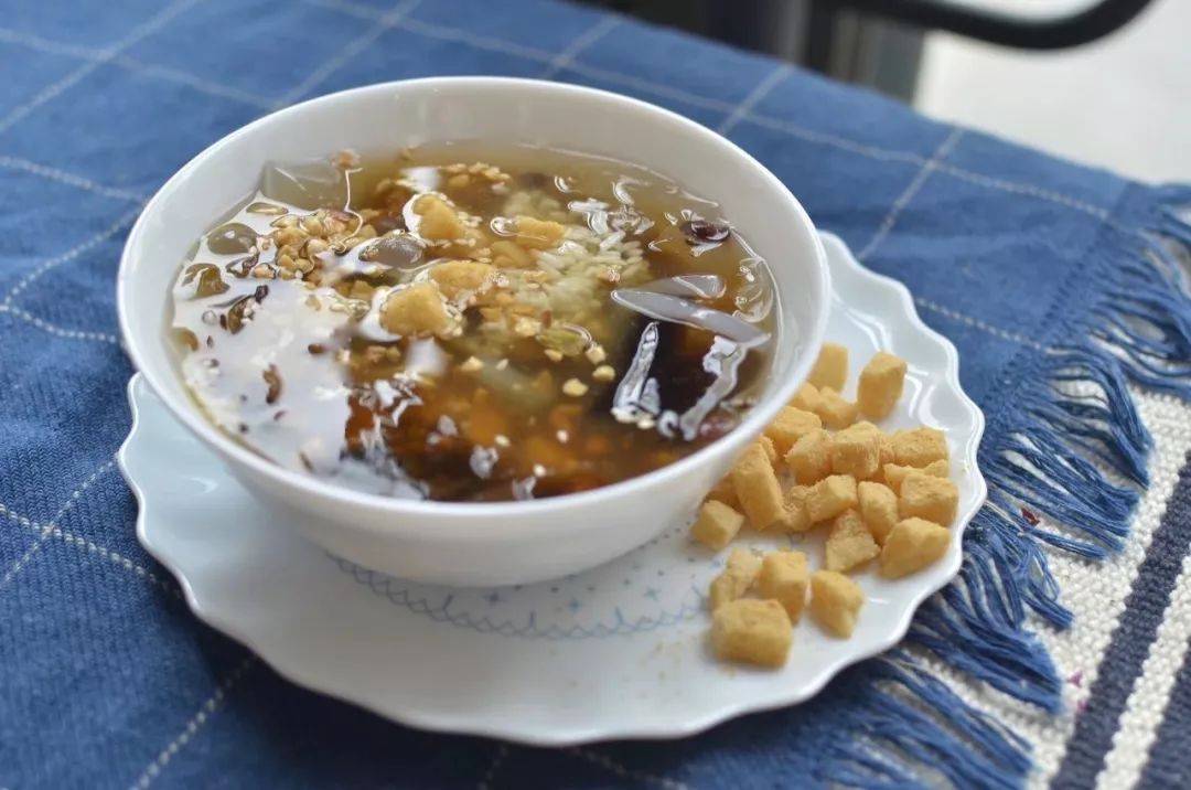 无冰粉不夏天都江堰好吃的冰粉那么多总有一家你吃过