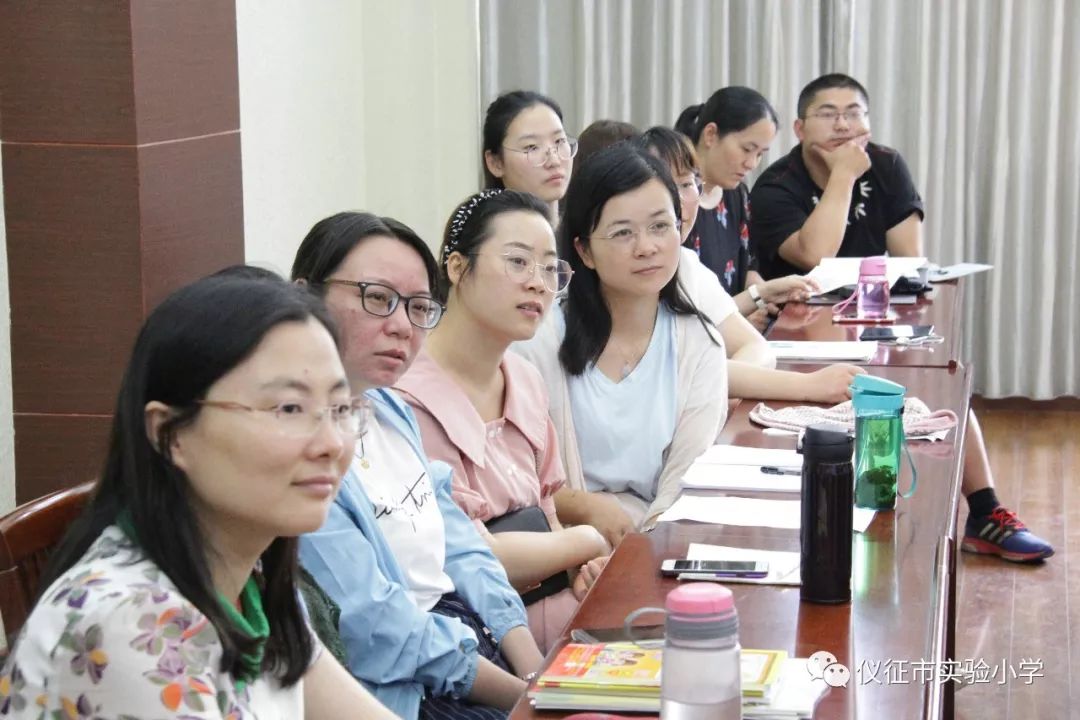 乐仪之声仪征市小学暑期学科培训活动在实验小学举行