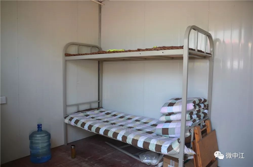 李霞检查非洲猪瘟防控和防汛工作时强调要加强值班值守严格巡查督查