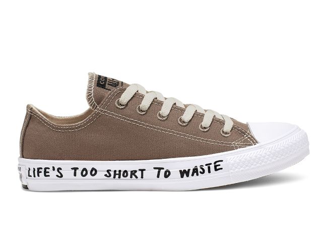 塑料瓶做的鞋匡威的renew环保新系列太酷了