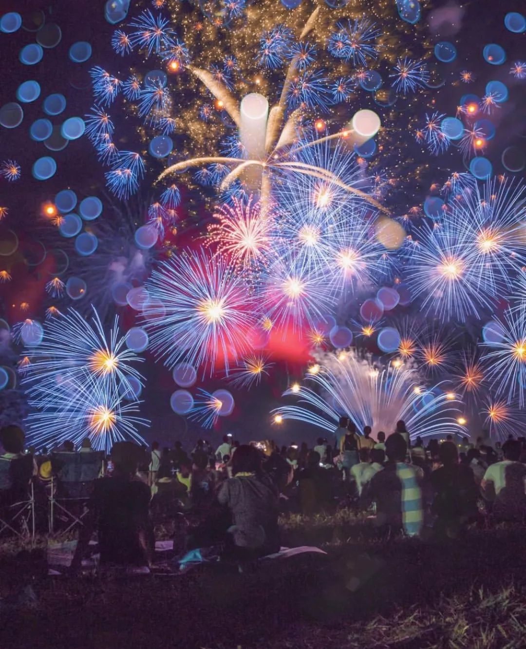 如何玩转100场日本夏日花火大会让她们告诉你