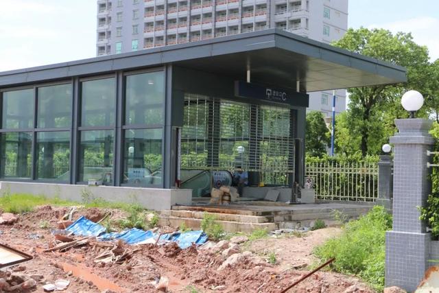 穗莞深城轨开通倒计时了厚街站内景曝光