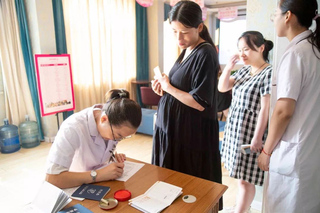 【孕妈课堂回顾】白马爱蓓孕期营养讲堂——送给孕妈的健康大礼!