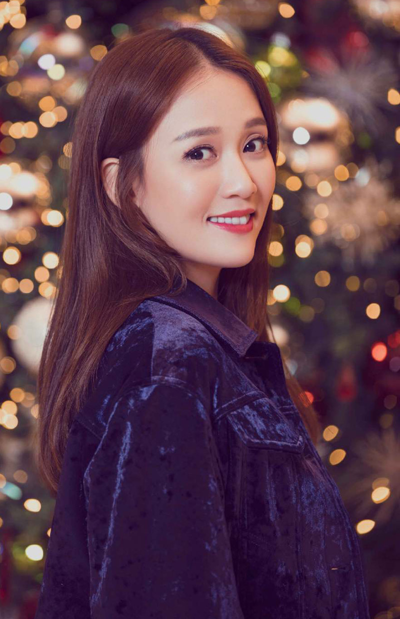 1/ 12 陈乔恩(joe chen),1979年04月04日出生于台湾省新竹县竹北市