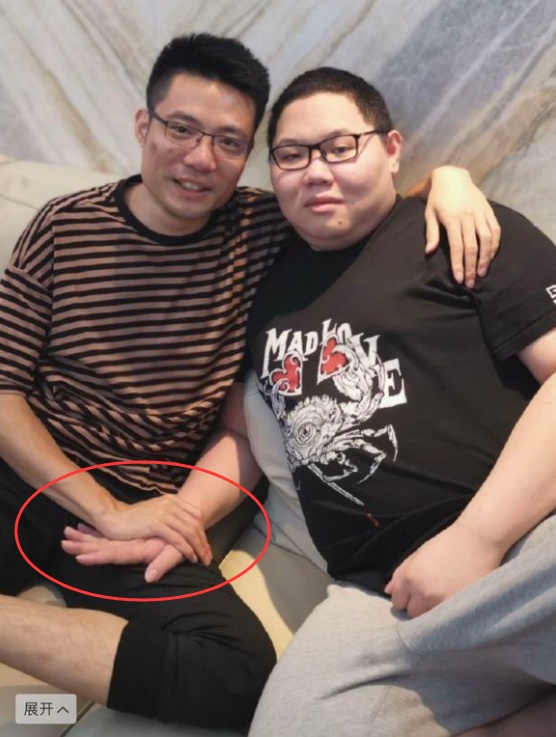 和一些小年轻主播不同,大司马年过三十,懂得知恩图报,他对pdd同样待以