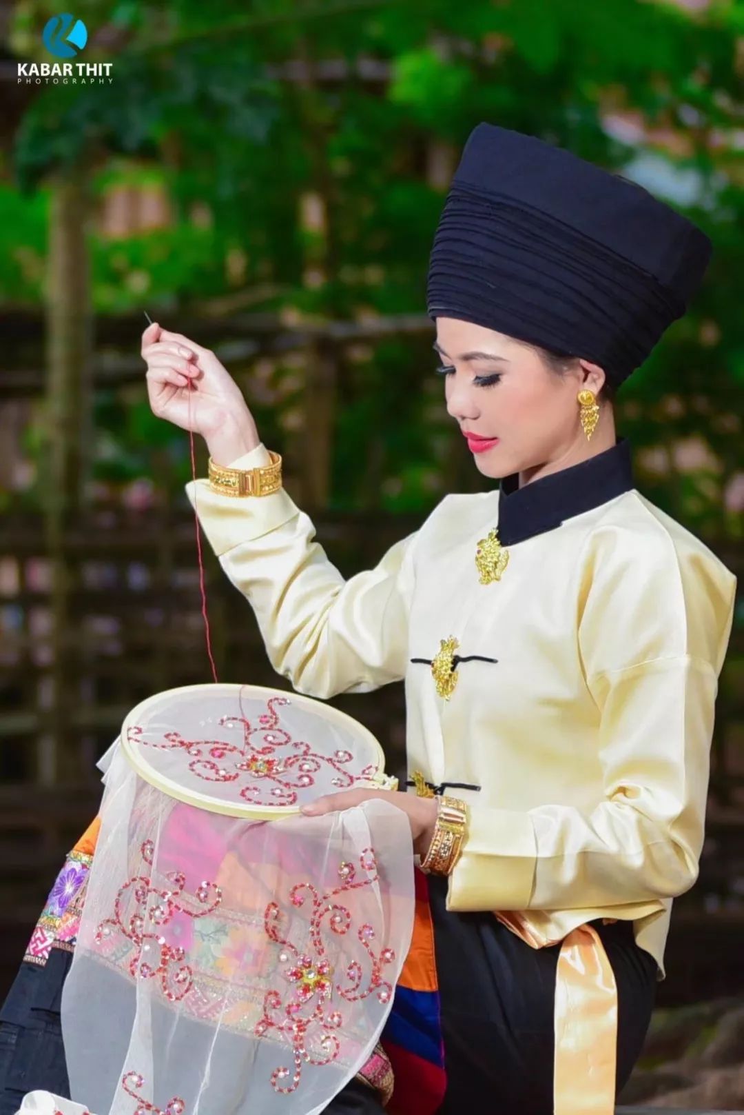 景栋人宣传版保山德宏掸邦北端傣族服装