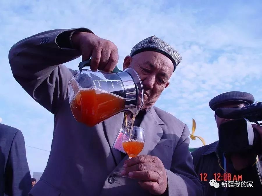 穆塞莱斯是阿瓦提特产,是一种酿造的味美醇香的葡萄酒,药用价值高