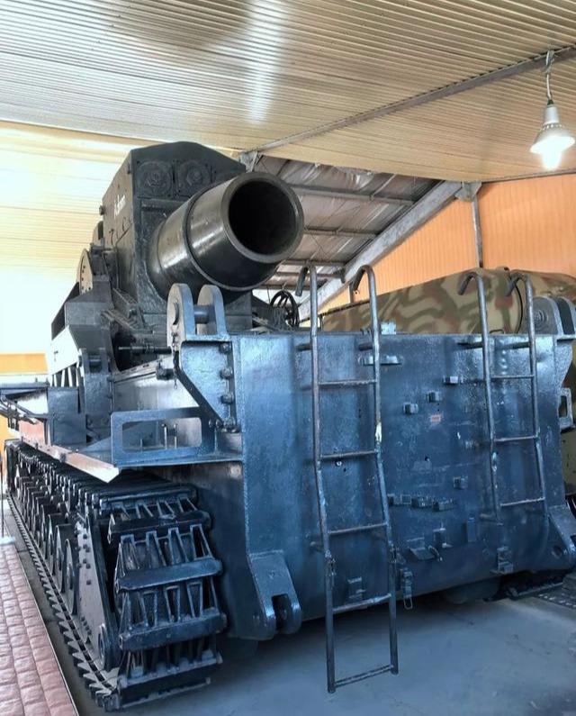 二战最实用的巨炮卡尔铁道炮摧毁大量要塞