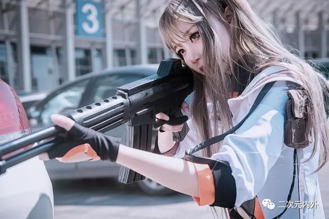 妹子好看妹子的长枪也好看