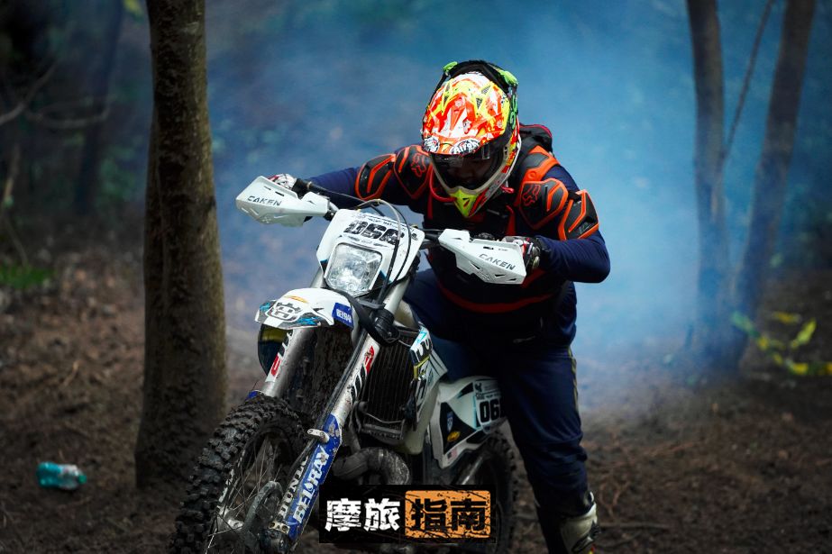 cess地狱之门开启中国最顶级难度越野摩托耐力联赛