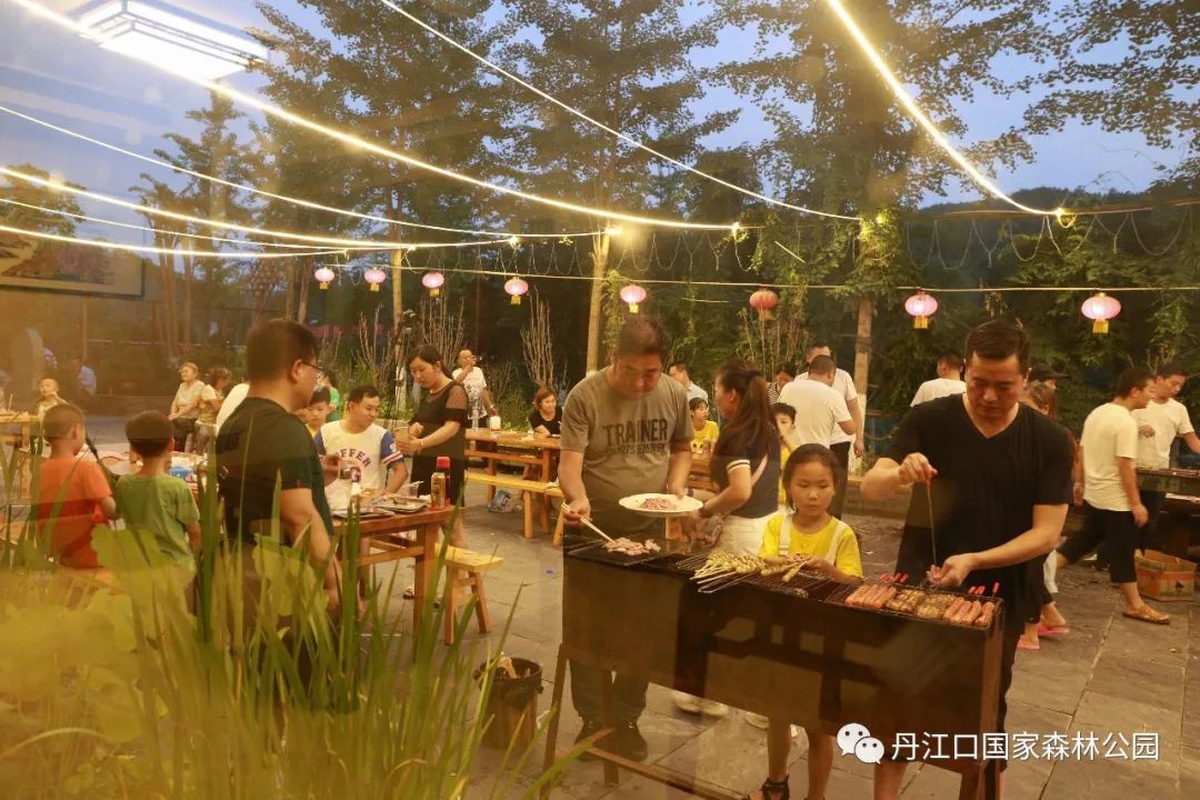 音乐趴 | 第4期:来一场嗨翻暑假的音乐盛宴~~_烧烤