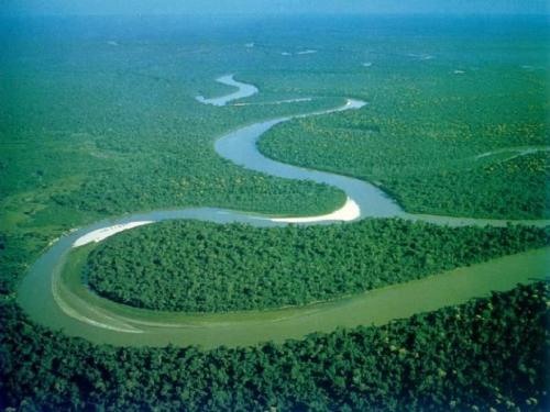 世界上最浅的河图片