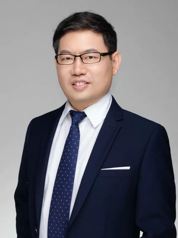 这是一本严肃实用有趣的痤疮治疗指南