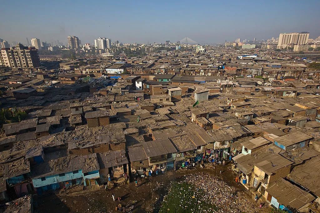 贫民窟旅游成新风尚是居高临下还是交流融合双语阅读