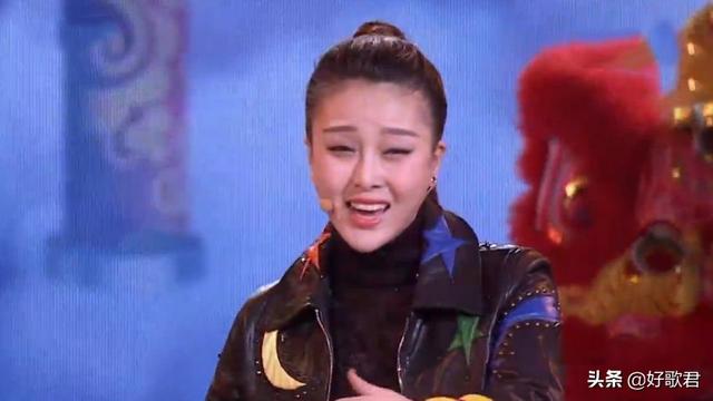 杨子一激情演唱《粉墨人生》气势恢宏 为中华传统文化喝彩