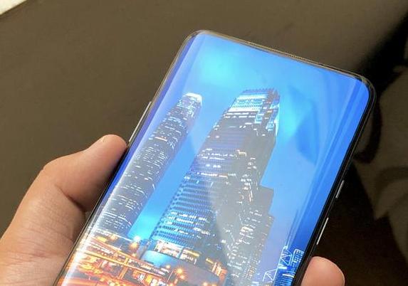 为什么曲面屏手机很多人不喜欢?看完原因你就知道了