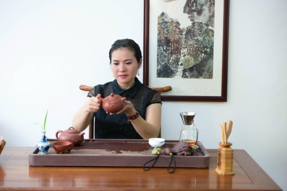 品鉴云肩如意壶吴爱武