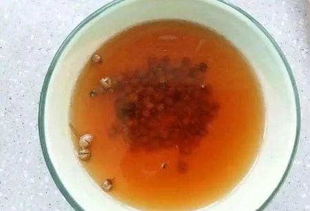 花椒酒打败了骨科专家!治膝盖痛,腿疼,骨刺…太好用了