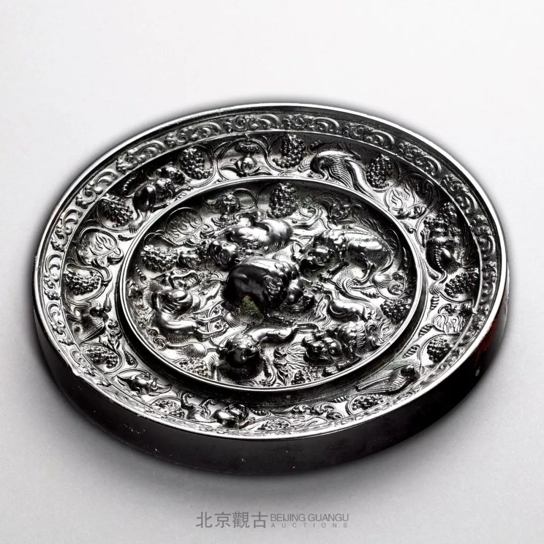 古代帝王用的镜子长什么样?聚焦北京观古春拍_铜镜