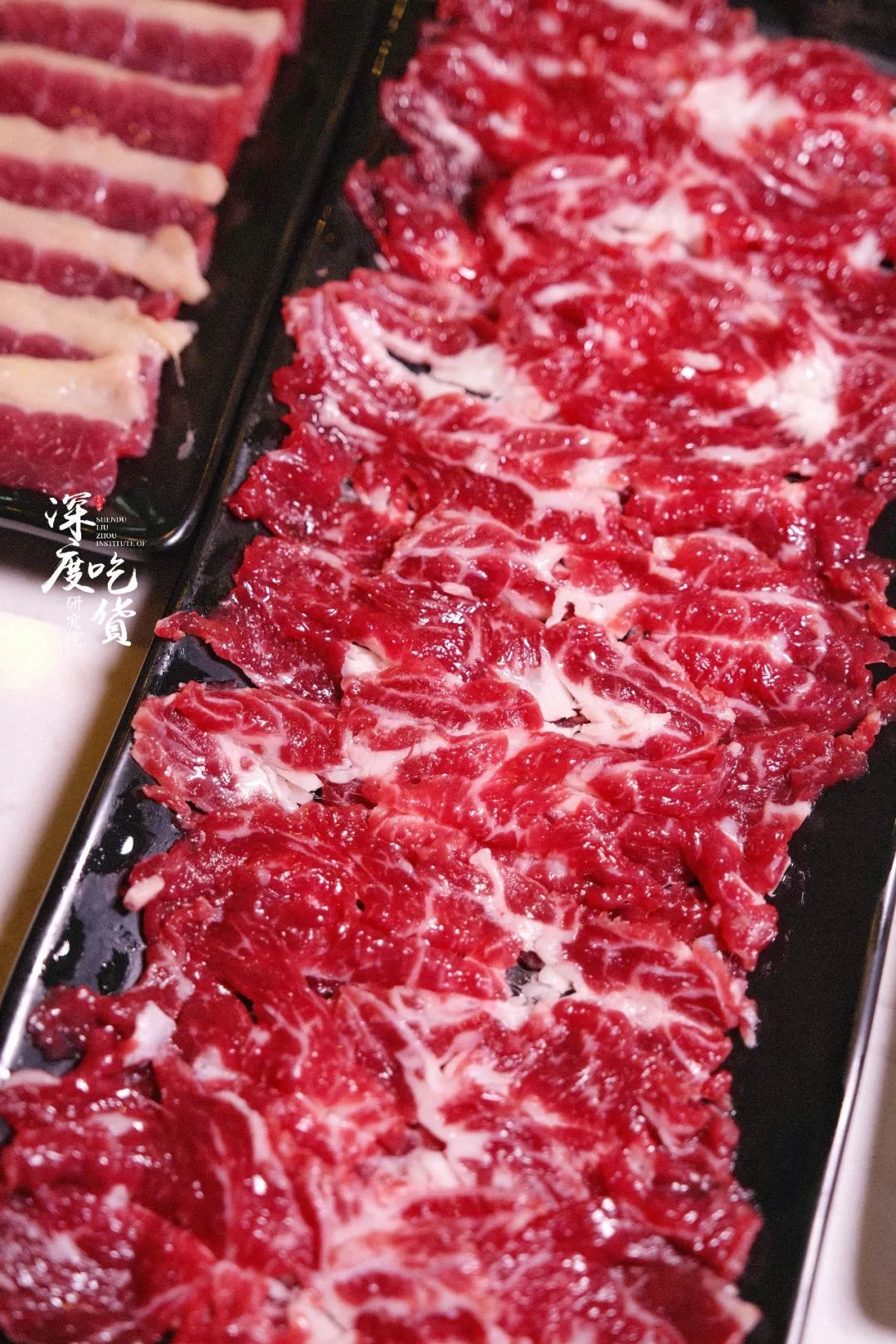 抵到爆!人均不到40元壕吃地道牛肉火锅,鲜切牛肉要掐着秒涮