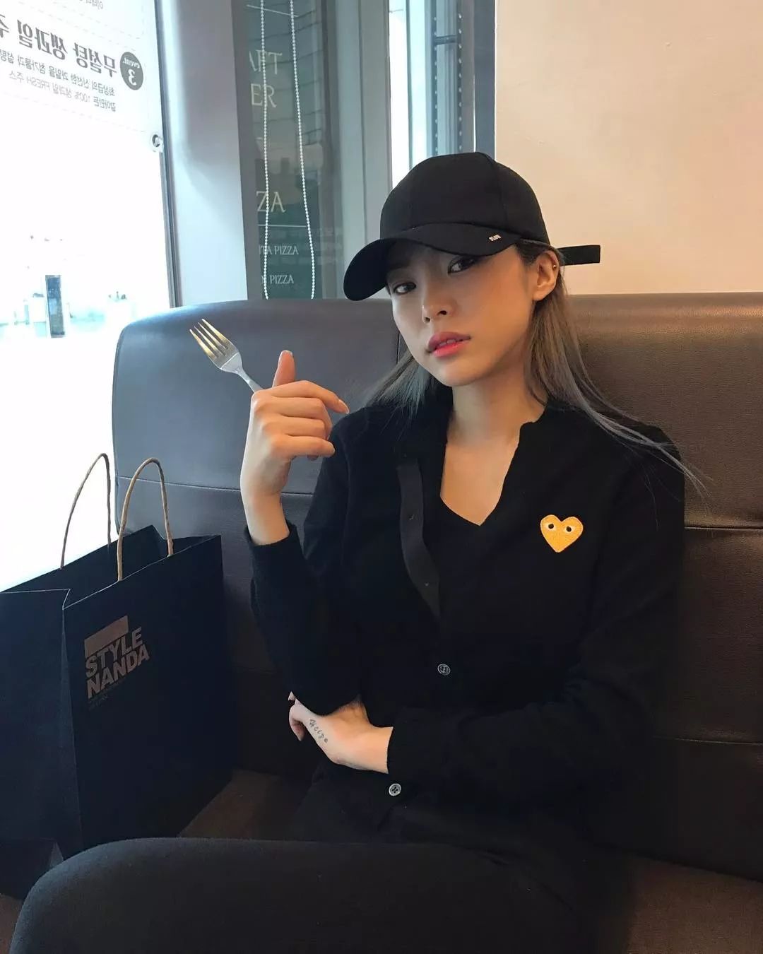 从打工仔到音源强盗这个女rapper我又可以了