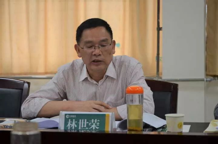 毕节市总工会党组书记陈明江,各县区总工会部分领导参与会议或调研.