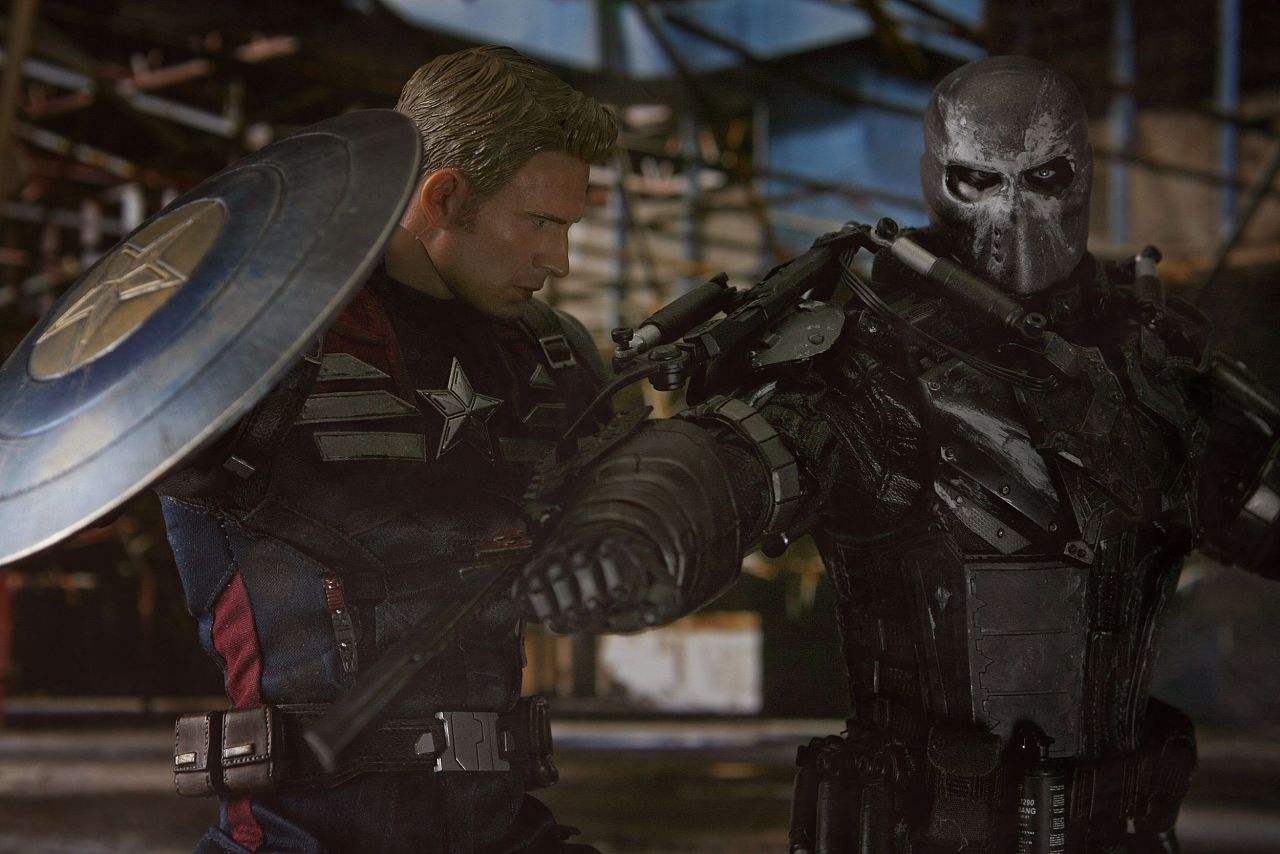 "交叉骨"这个反派角色,出现在《美国队长》系列的故事线中.