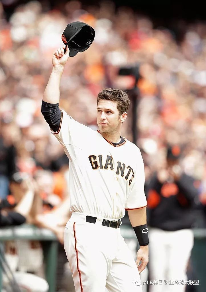 从真正开始打棒球,巴斯特-波西(buster posey)就是全能型的天才,在场
