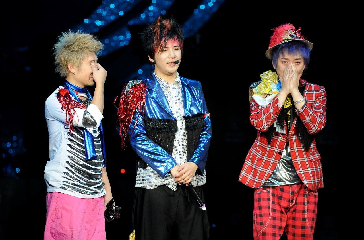 原创离开花儿乐队的10年大张伟真的堕落了吗