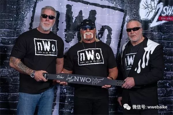 wcw本應一鼓作氣讓wwe徹底玩完才對,可為什麼wwe成了如今摔角界的最大