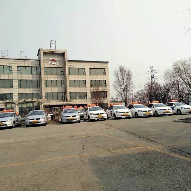 交通经济驾校班车八号线(马三家线):■6:40沈辽路惠友饭店门前■6:43