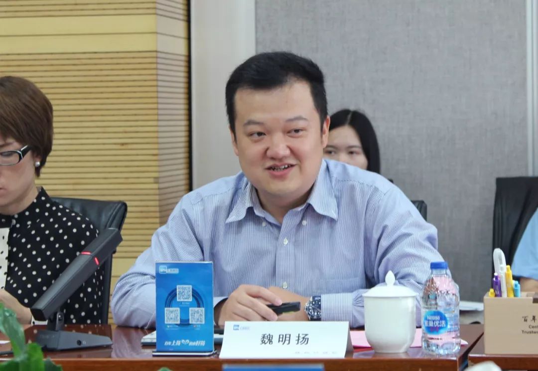 中国药科大学学生工作处处长杜文清向上海医药表达了感谢并对同学们