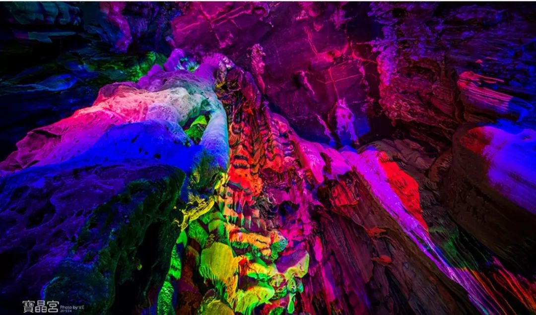 宝晶宫给你别样消暑方法!