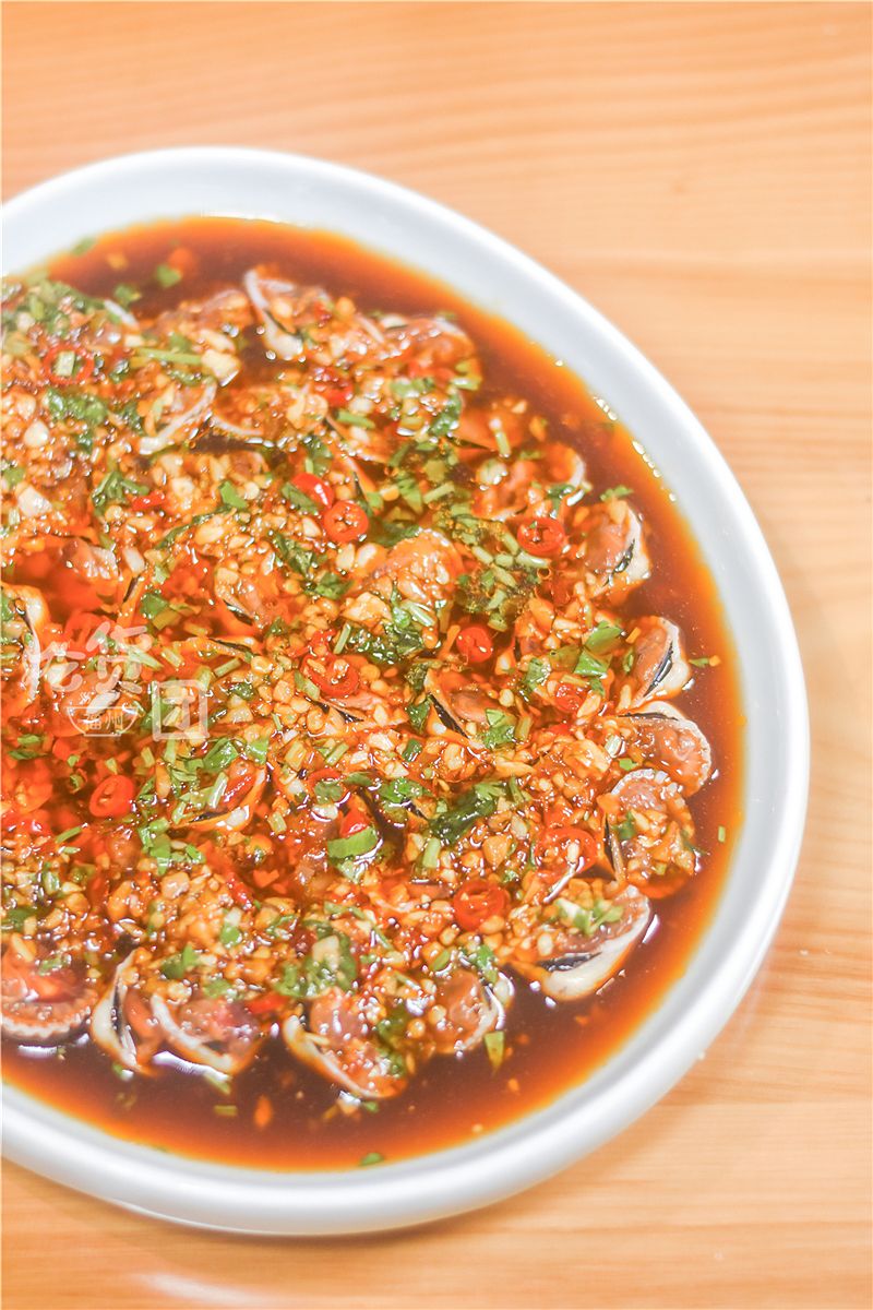 靠一碗神仙粥霸占了福州粤菜榜no1店里的潮汕菜更是道道好吃