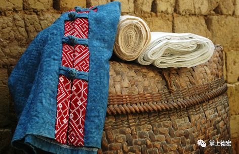 一块傣锦织就一个民族的史诗