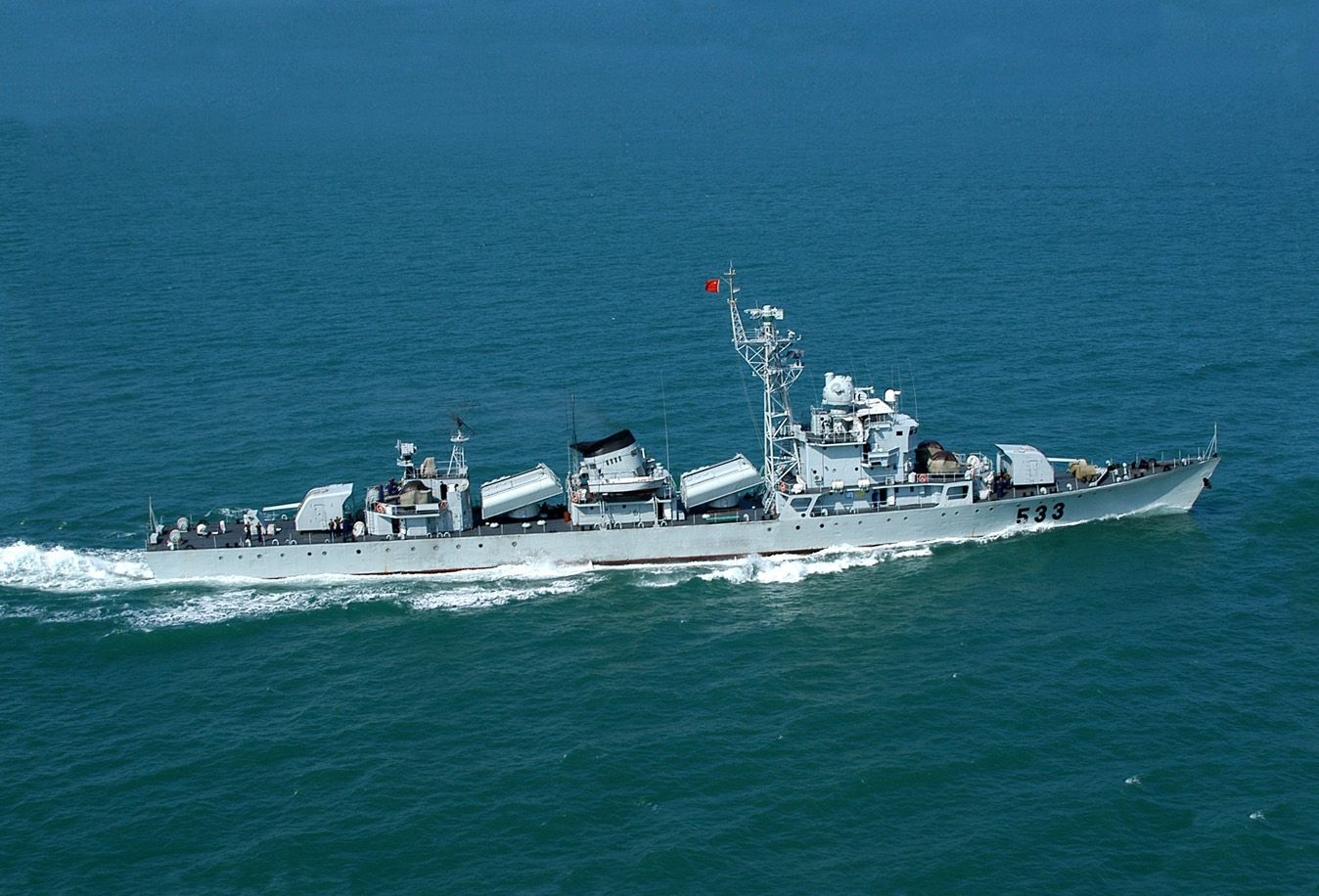 舰闻杂谈:老兵走好—三艘053h1型护卫舰集中退役,056型加速接班