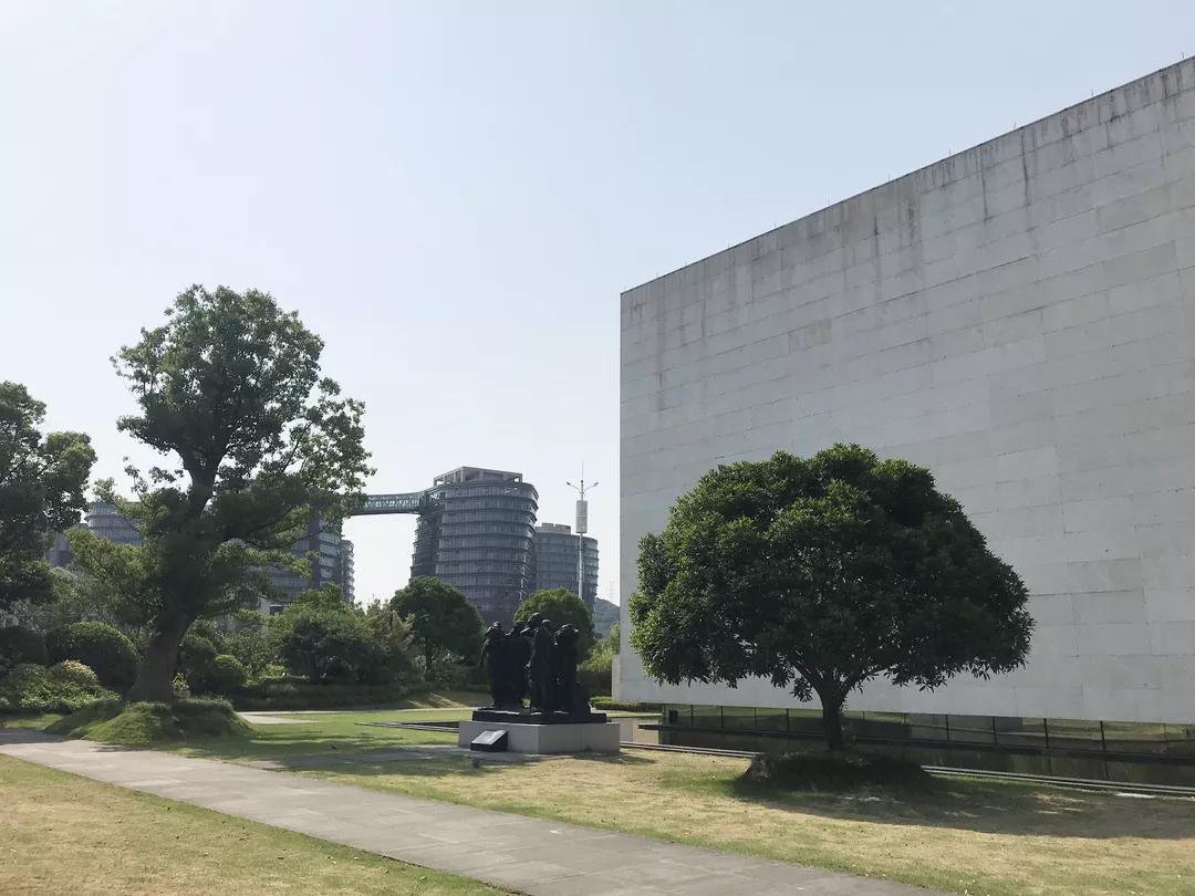 杭州山望畫室感謝你們帶著貴州山水的溫柔與風情橫跨千里與我們相遇