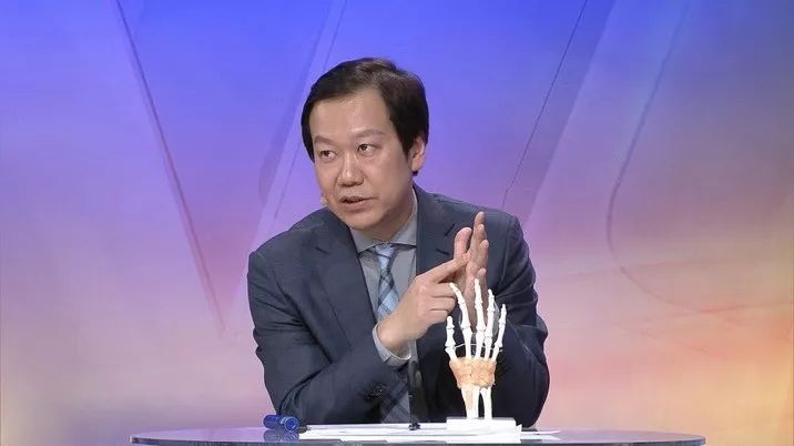 小心运动那些坑 | 北医三院运动医学团队来了!