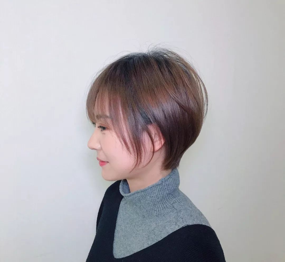 2019流行车厘子短发