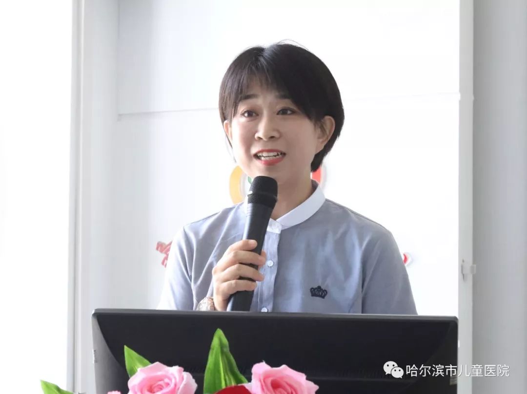 护理部护士长石佳慧