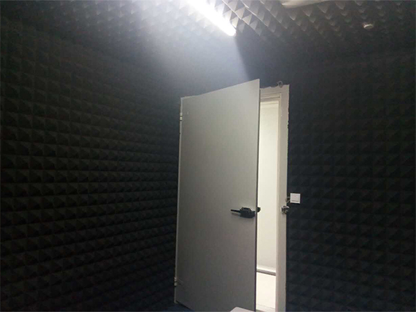 消音室是怎样做到消声的?_隔音