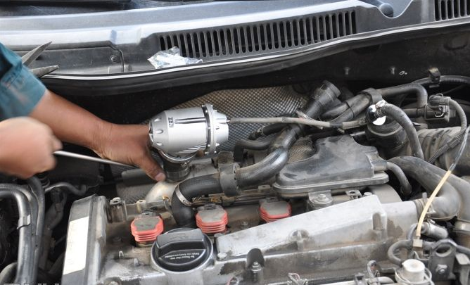 改装知识讲堂之排气泄压阀_搜狐汽车_搜狐网