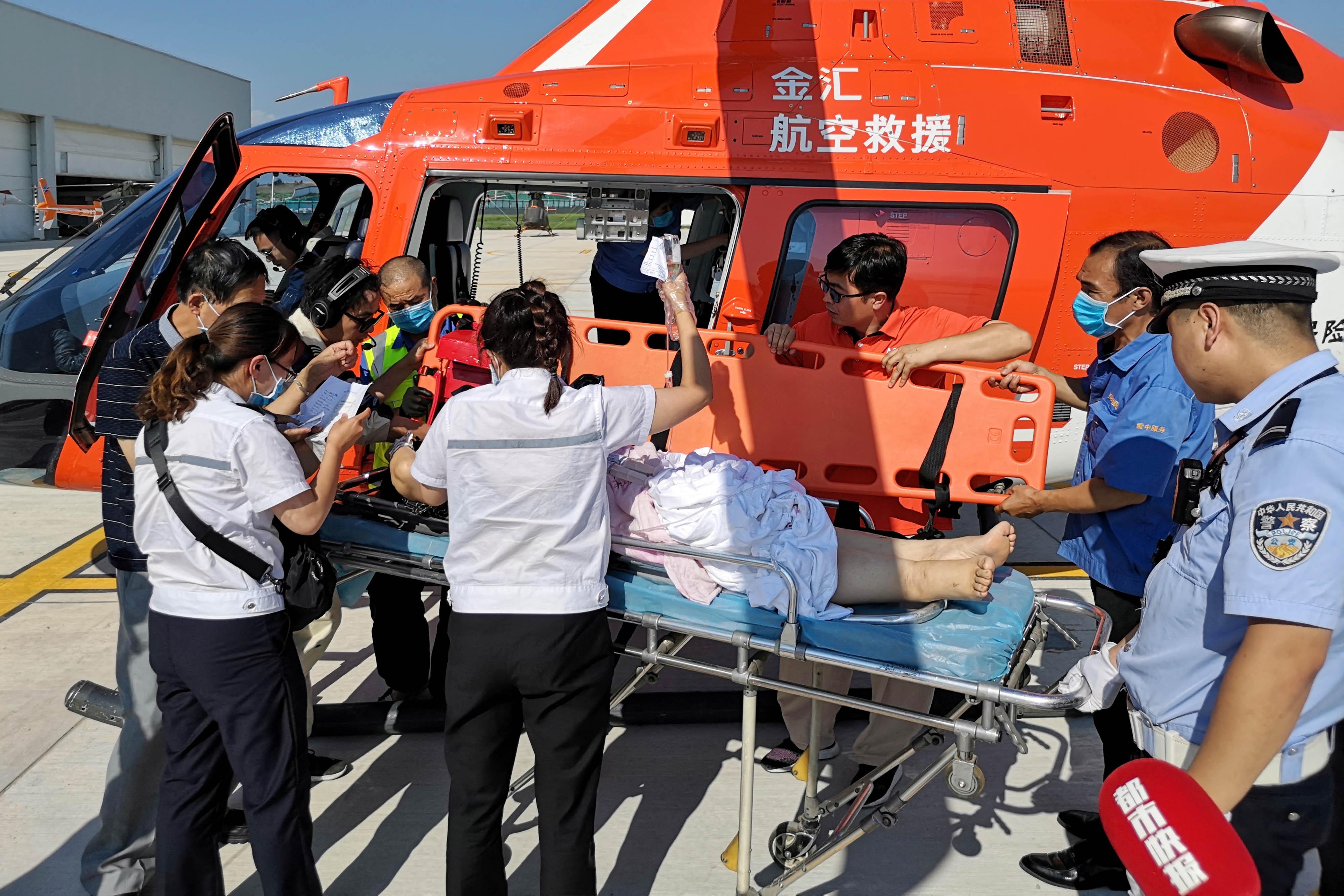 137分钟榆林到西安 "空中120"为生命护航_救援