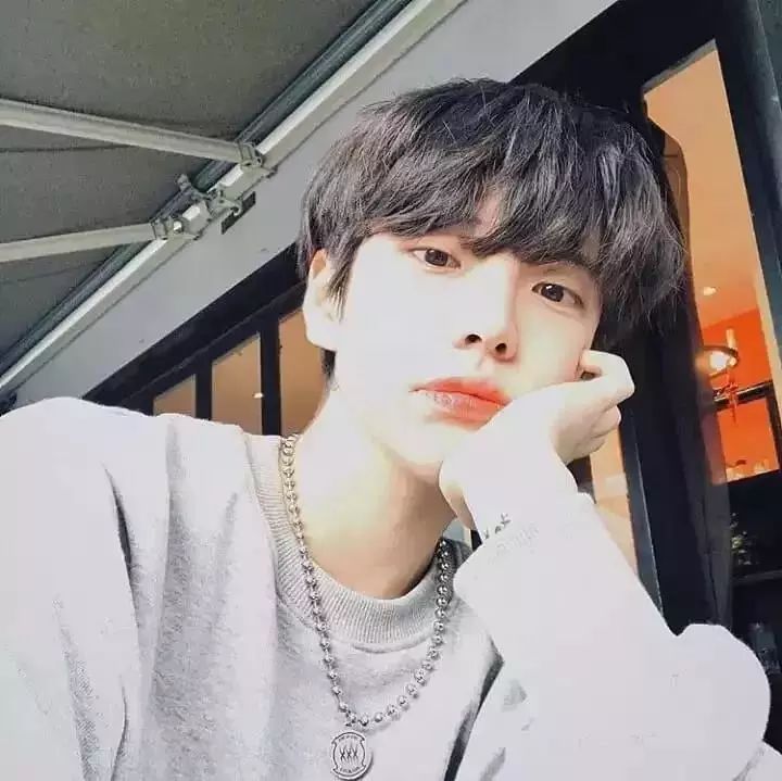 男生头像给恋爱中的男孩子一些建议